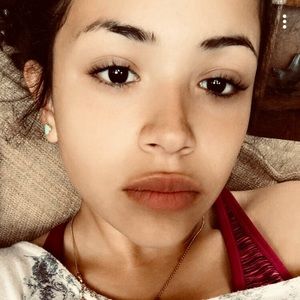 Meet your Posher, Karina